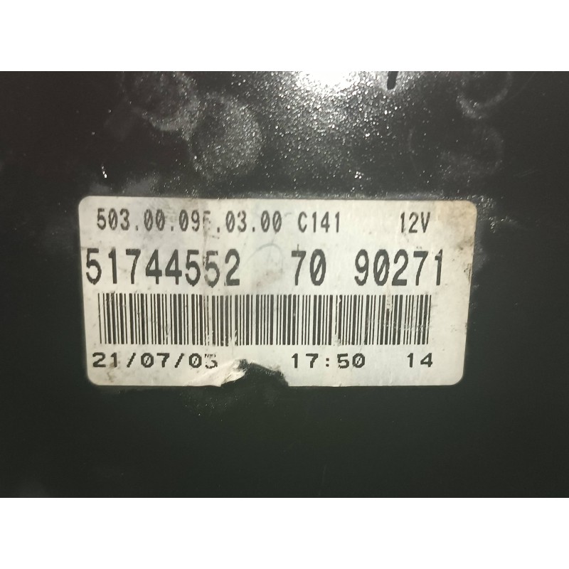 Recambio de cuadro instrumentos para fiat punto berlina (188) 1.3 16v multijet feel referencia OEM IAM 555000460104 517445527090