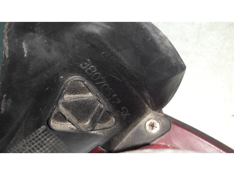 Recambio de piloto trasero izquierdo para lancia lybra berlina 2.0 lx referencia OEM IAM 38070751 38070512 38070512SX
