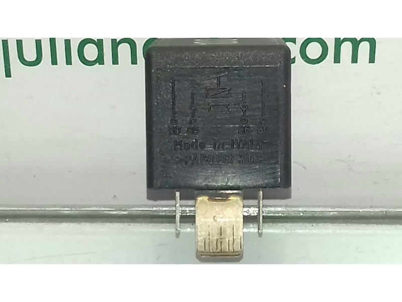 Recambio de rele para volkswagen polo (9n3) edition referencia OEM IAM 7M0951253A  RELE 100