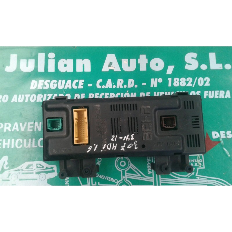 Recambio de mando climatizador para peugeot 307 berlina (s2) d-sign referencia OEM IAM 9646627977 281160303 BEHR