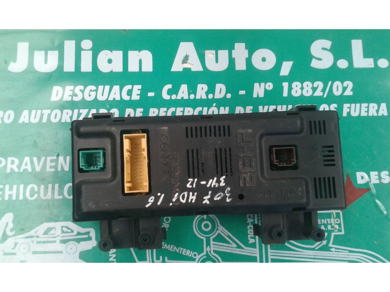 Recambio de mando climatizador para peugeot 307 berlina (s2) d-sign referencia OEM IAM 9646627977 281160303 BEHR