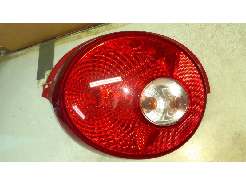 Recambio de piloto trasero izquierdo para chevrolet matiz s referencia OEM IAM 300411L  