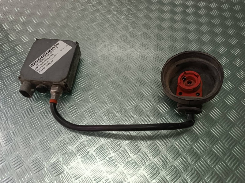 Recambio de centralita faros xenon para volvo s40 berlina 1.9 d+ (85kw) referencia OEM IAM 30859759  5DV00776043