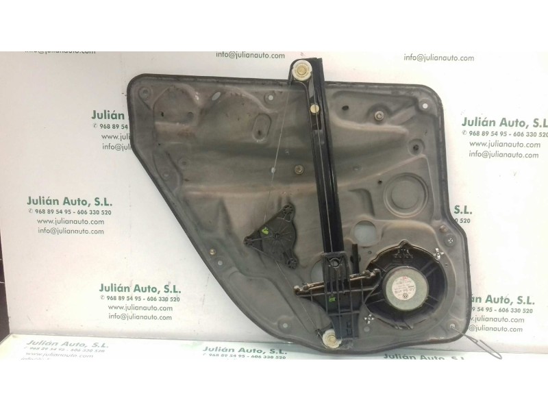 Recambio de elevalunas trasero derecho para volkswagen bora berlina (1j2) conceptline referencia OEM IAM 1J5839730H 1J5839756E E