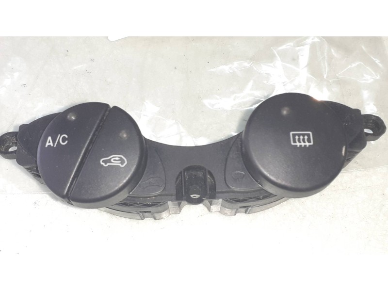 Recambio de mando calefaccion / aire acondicionado para ford tourneo connect (tc7) familiar referencia OEM IAM 2T1T19A945  