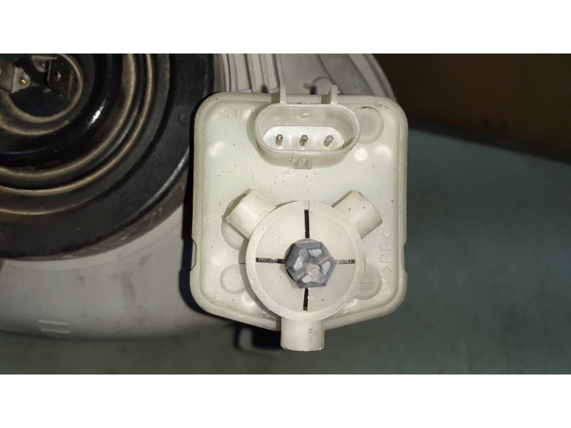 Recambio de faro izquierdo para daewoo matiz cd referencia OEM IAM 93399302  