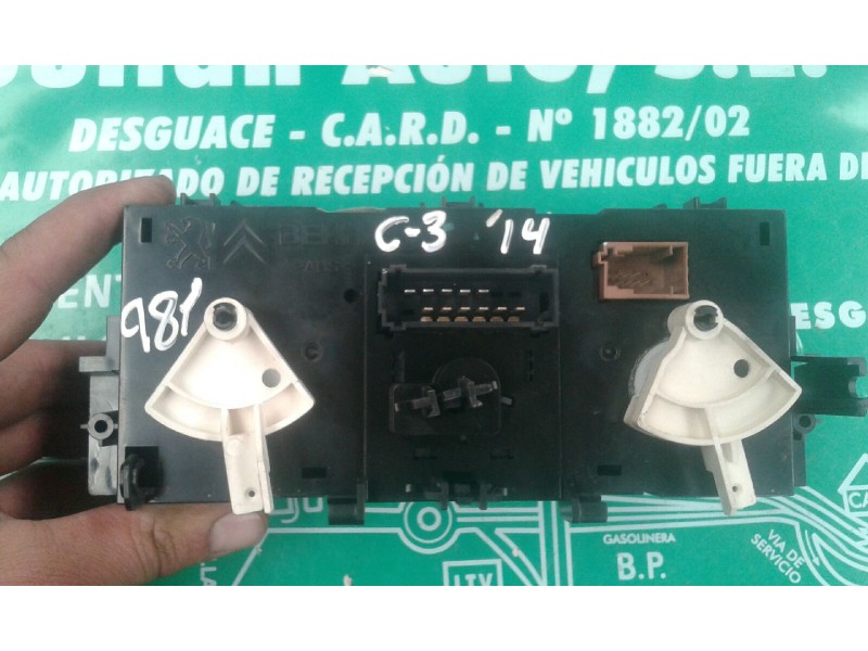 Recambio de mando climatizador para citroen c3 collection referencia OEM IAM 770302 Z8510001 BEHR