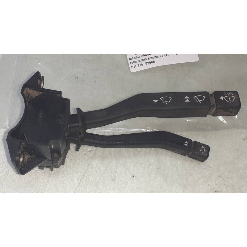 Recambio de mando limpia para ford escort berlina cl referencia OEM IAM 5290E  