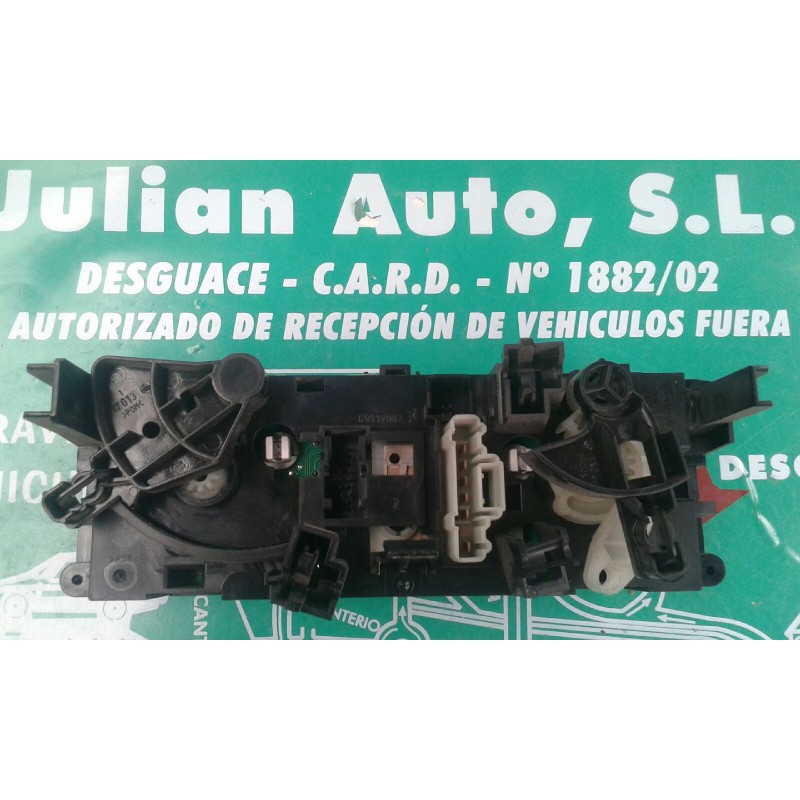 Recambio de mando climatizador para peugeot 207 confort referencia OEM IAM N107405N 69910014 VALEO