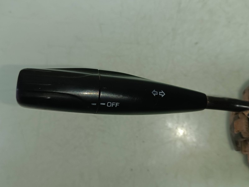 Recambio de mando multifuncion para toyota carina (t19) 1.6 xl (5-ptas.) referencia OEM IAM 177494  