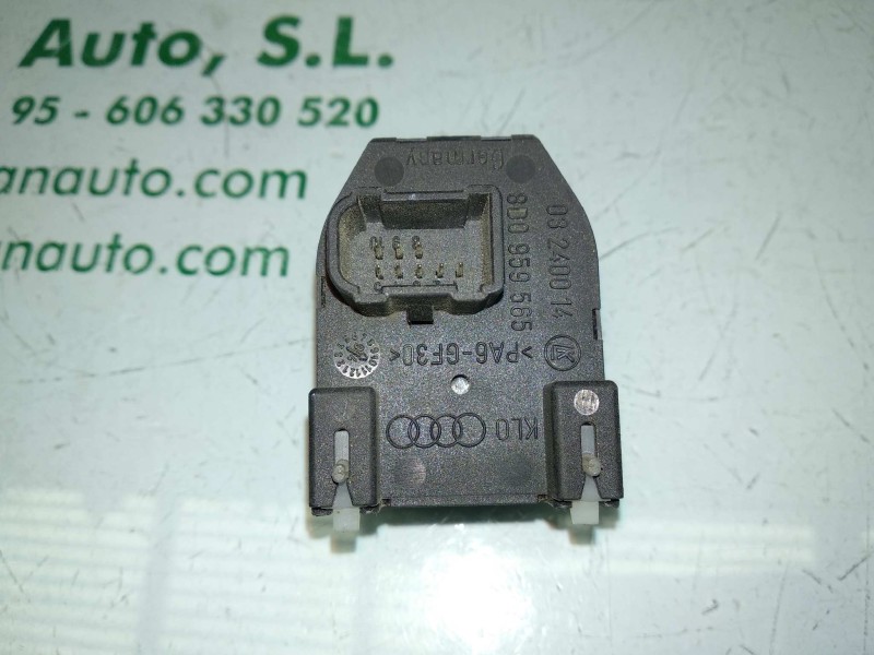 Recambio de mando retrovisor para audi a4 berlina (b5) 1.8 referencia OEM IAM 8D0959565  