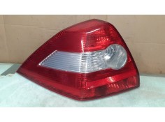 Recambio de piloto trasero izquierdo para renault megane ii classic berlina confort dynamique referencia OEM IAM 8200142682  124