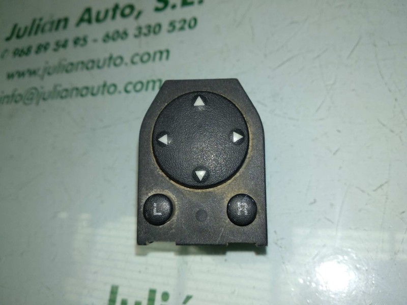 Recambio de mando retrovisor para audi 80/90 (893) 80 referencia OEM IAM 893959565  