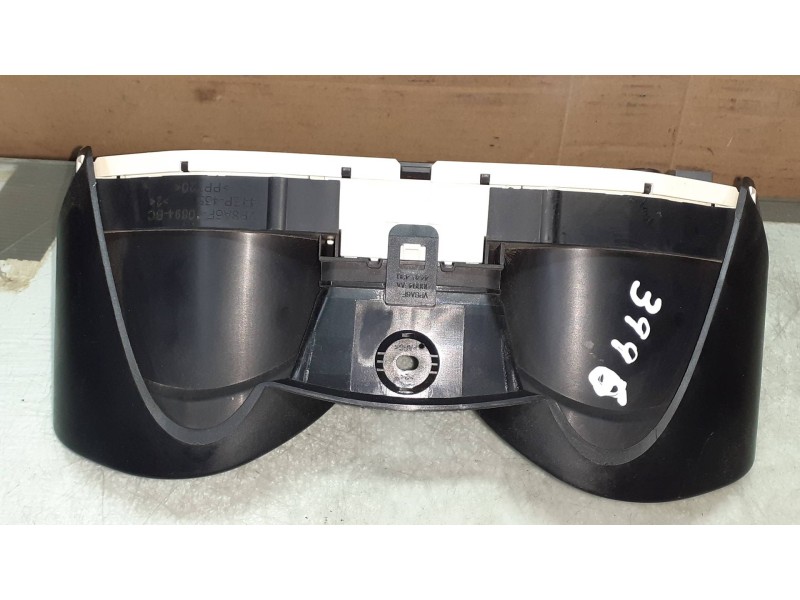 Recambio de cuadro instrumentos para ford fiesta (cb1) ambiente referencia OEM IAM VP8A6F10894AA 8A6F10894BC VP8A6F10894BC