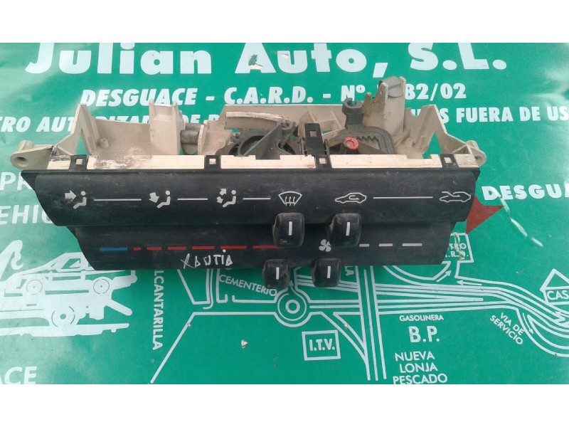 Recambio de mando calefaccion / aire acondicionado para citroen xantia berlina 1.9 d armonia referencia OEM IAM 601748W 90151041