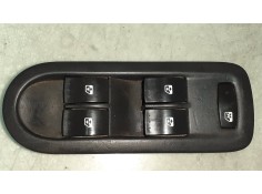 Recambio de mando elevalunas delantero izquierdo para renault megane ii classic berlina confort dynamique referencia OEM IAM 156 2
