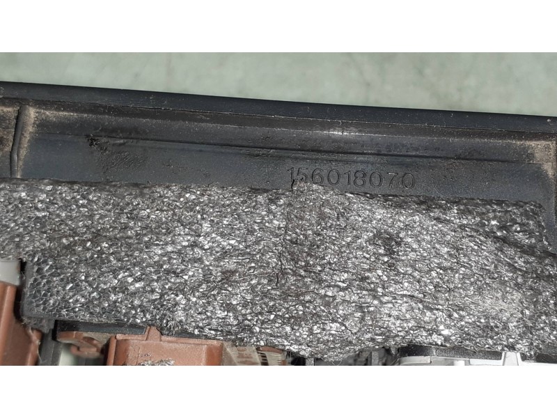 Recambio de mando elevalunas delantero izquierdo para renault megane ii classic berlina confort dynamique referencia OEM IAM 156