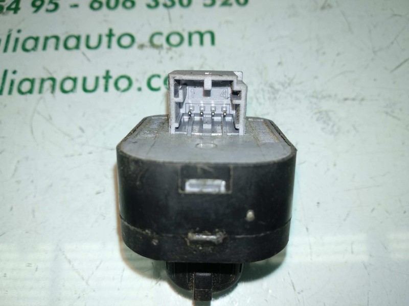 Recambio de mando retrovisor para audi a1 (8x) attraction referencia OEM IAM 8E0959565  