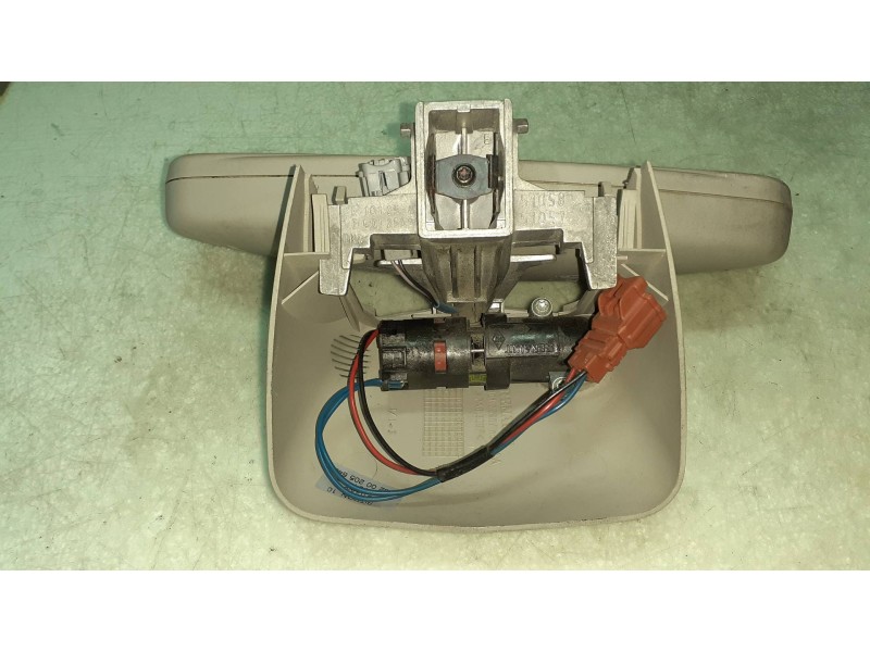 Recambio de espejo para renault megane ii classic berlina confort dynamique referencia OEM IAM 8200205642 E11025708 E11015708