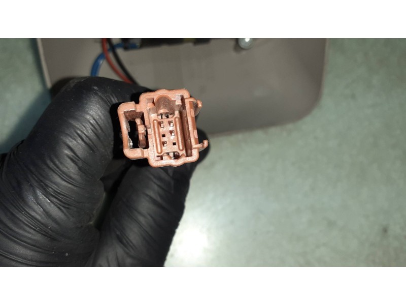 Recambio de espejo para renault megane ii classic berlina confort dynamique referencia OEM IAM 8200205642 E11025708 E11015708