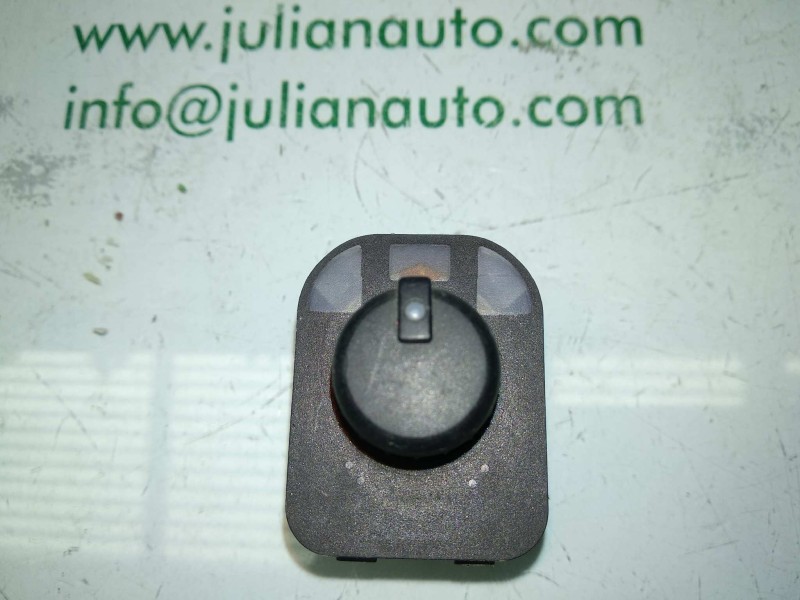 Recambio de mando retrovisor para audi a4 berlina (8e) 2.5 tdi (120kw) referencia OEM IAM 8E0959565  