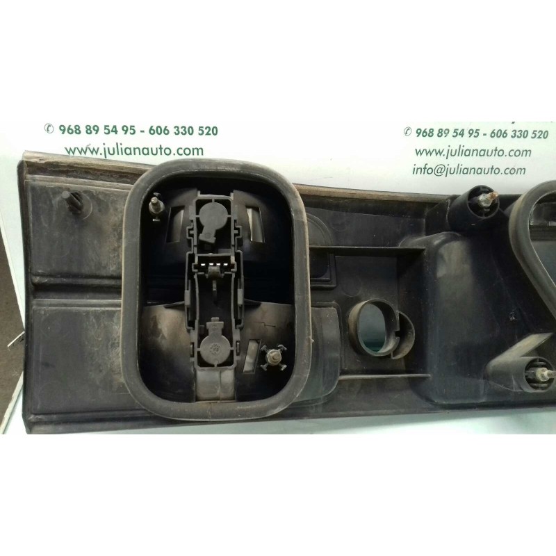 Recambio de piloto trasero central para renault laguna (b56) 1.9 dti rt referencia OEM IAM 7711170346 7700420119 VALEO