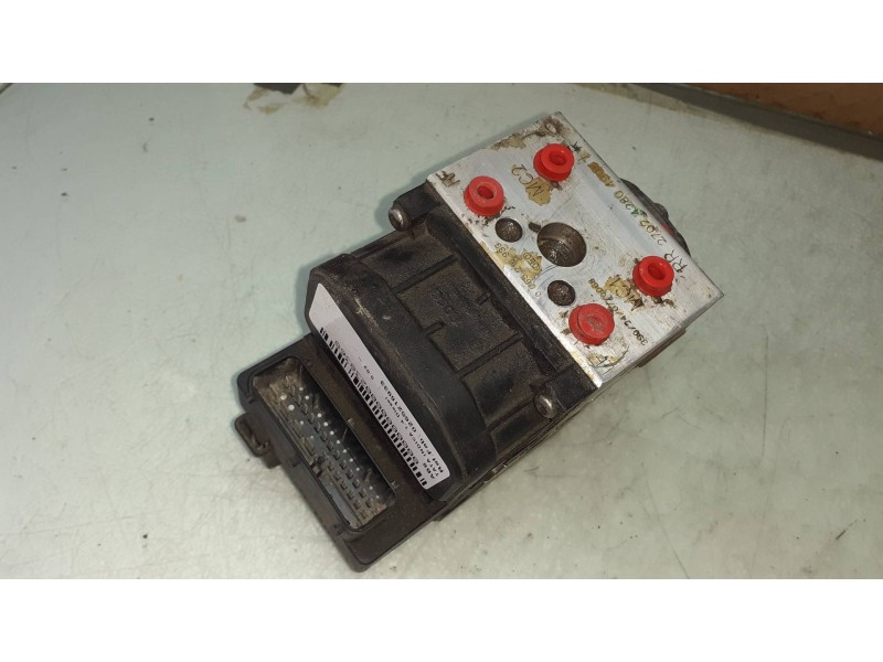 Recambio de abs para tata indica idi referencia OEM IAM 0265216933 270242804905L 0273004615 Recambio de abs para tata indica idi referencia OEM IAM 0265216933 270242804905L 0273004615