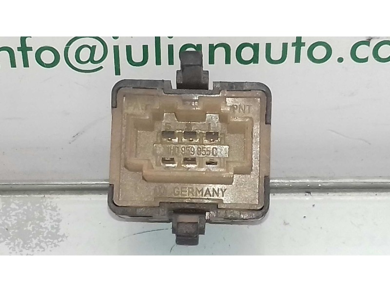 Recambio de mando elevalunas trasero izquierdo para volkswagen golf iii variant ( 1h5) gl referencia OEM IAM 1H0959855C  