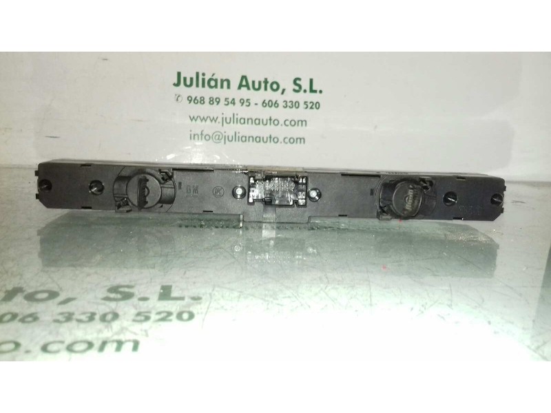 Recambio de warning para opel astra gtc enjoy referencia OEM IAM 03758070 13100107 GM