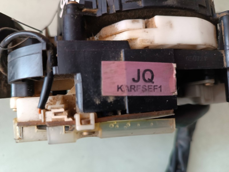 Recambio de mando luces para kia carens 2.0 crdi ex monovolumen referencia OEM IAM 469310  