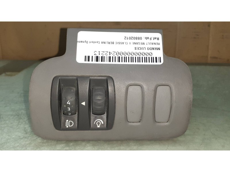 Recambio de mando luces para renault megane ii classic berlina confort dynamique referencia OEM IAM 08802012 8200121805B 8200140