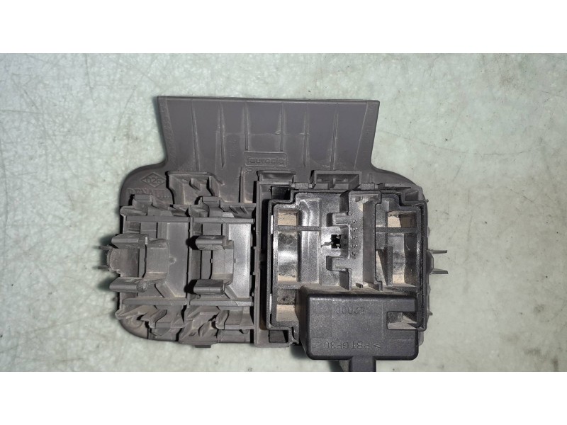 Recambio de mando luces para renault megane ii classic berlina confort dynamique referencia OEM IAM 08802012 8200121805B 8200140