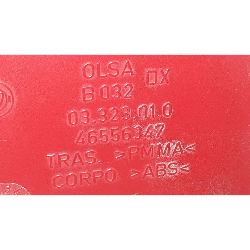 Recambio de piloto trasero derecho para alfa romeo 147 (190) 1.9 jtd impression referencia OEM IAM 46556347  03323010