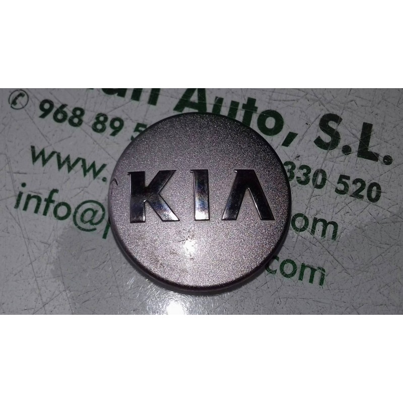 Recambio de tapacubos para kia sportage ex referencia OEM IAM 529601Y200  1 TAPA