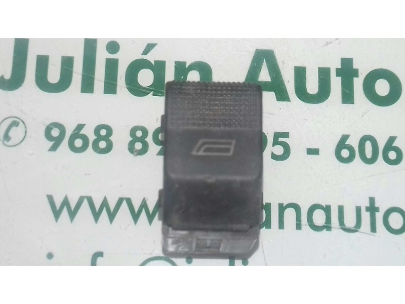 Recambio de mando elevalunas delantero derecho para audi a4 avant (b5) 2.5 tdi referencia OEM IAM 4D0959855  