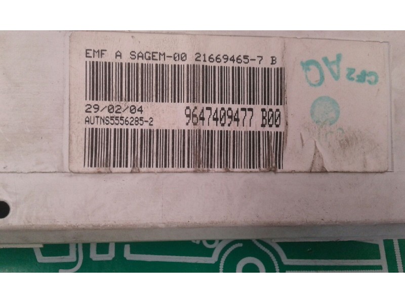 Recambio de pantalla multifuncion para citroen c3 1.4 exclusive referencia OEM IAM 9647409477 NS55562852 216694657