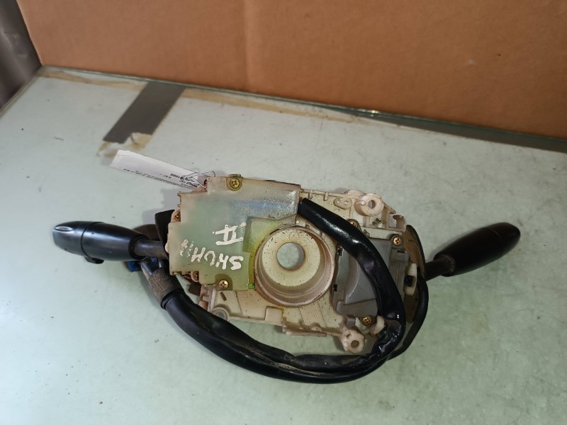 Recambio de mando luces para kia shuma 1.5 cat referencia OEM IAM 47331B1000 K2A366120 