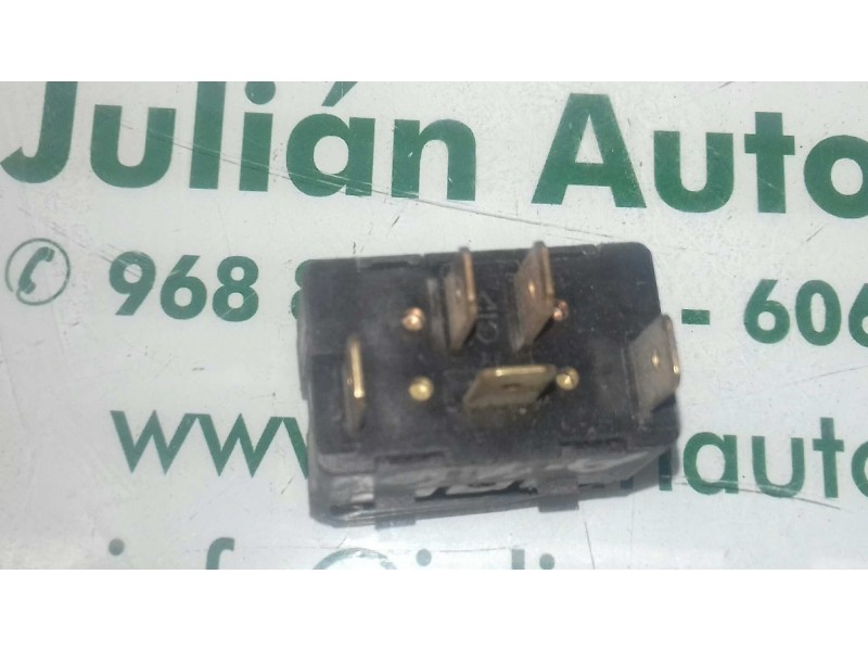 Recambio de mando elevalunas trasero izquierdo para audi a8 (d2) 3.7 quattro referencia OEM IAM 4D0959855  