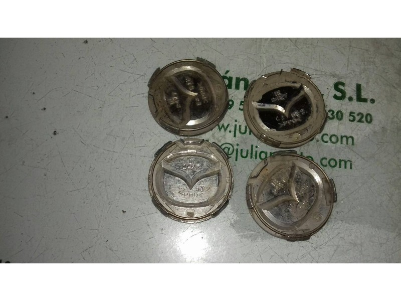 Recambio de tapacubos para mazda 3 berlina (bk) 2.0 crdt sportive referencia OEM IAM 2512  4 TAPAS