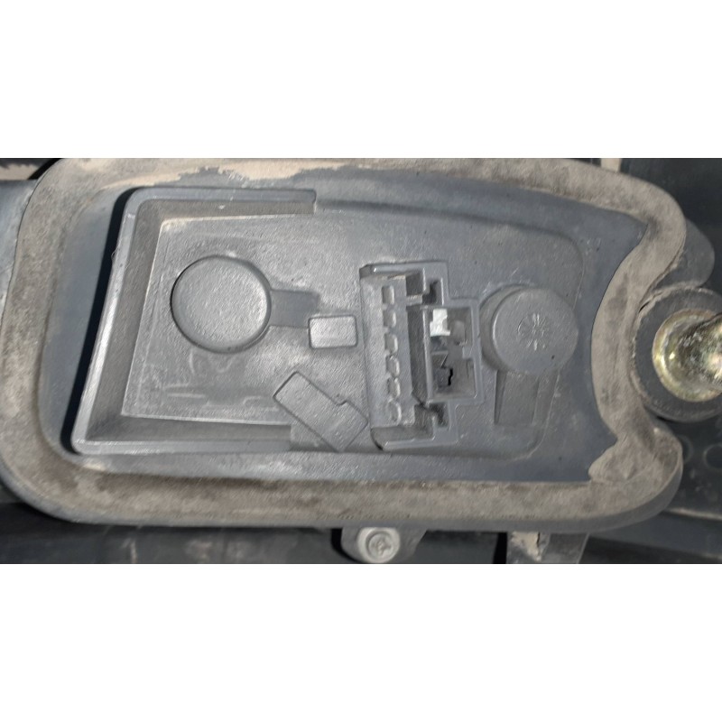 Recambio de piloto trasero derecho para fiat punto berl. (176) td elx (i) referencia OEM IAM 7730723 294221 29420102