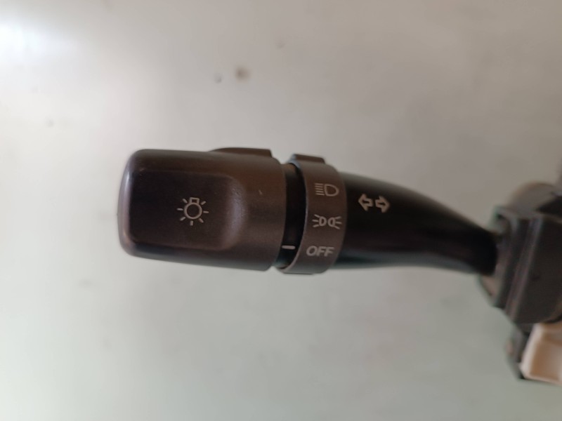 Recambio de mando luces para hyundai accent (lc) gl 4p referencia OEM IAM 9340025110  