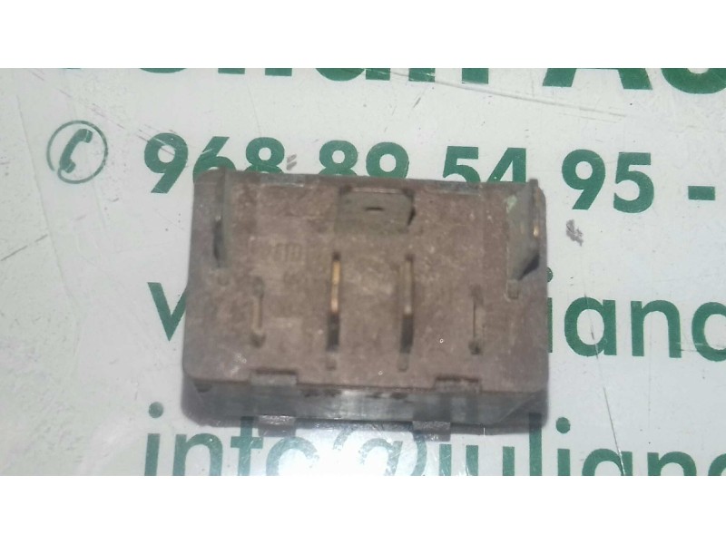 Recambio de mando elevalunas delantero derecho para audi a6 avant (c4) 2.8 quattro (142kw) referencia OEM IAM 893959855  