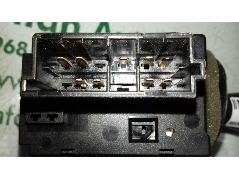 Recambio de mando limpia para peugeot 106 (s2) max referencia OEM IAM 96049597ZL 61580003 NEIMAN