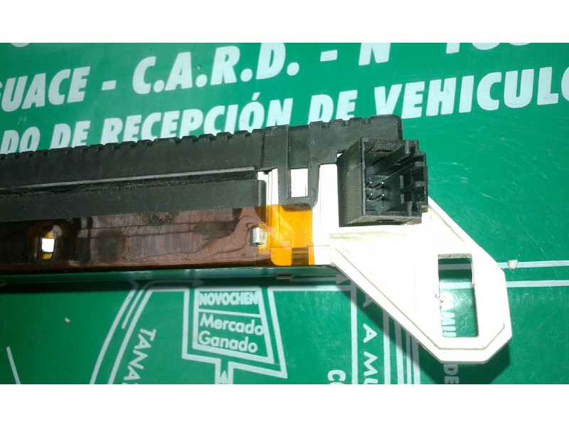 Recambio de pantalla multifuncion para citroen c4 berlina collection referencia OEM IAM 9662226080  