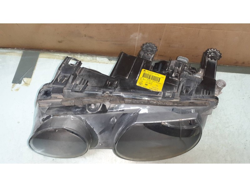 Recambio de faro izquierdo para bmw serie 3 compact (e46) 316ti referencia OEM IAM 0301187201 E1201126 1305235667