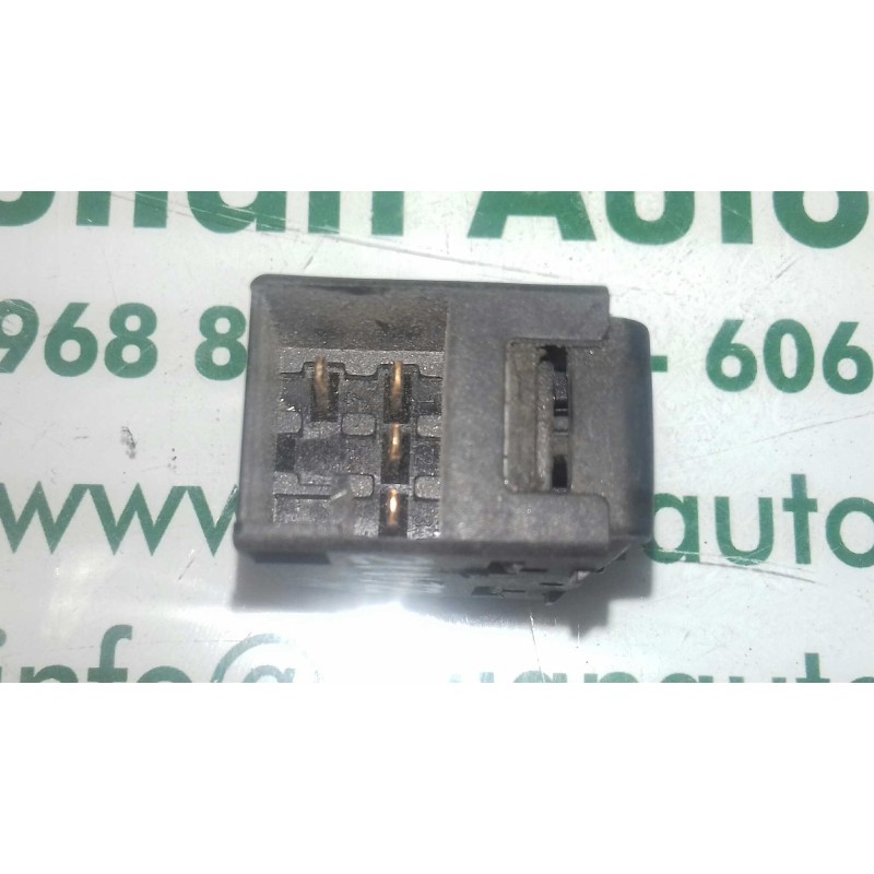 Recambio de mando elevalunas trasero derecho para volkswagen passat berlina (3b2) v6 highline syncro / 4motion referencia OEM IA