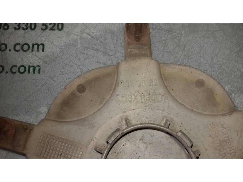 Recambio de tapacubos para ford fiesta berlina techno referencia OEM IAM 95SX1130DA  