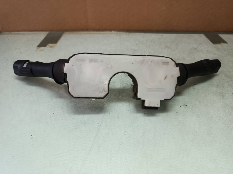 Recambio de mando luces para nissan juke (f15) acenta referencia OEM IAM 14A01  