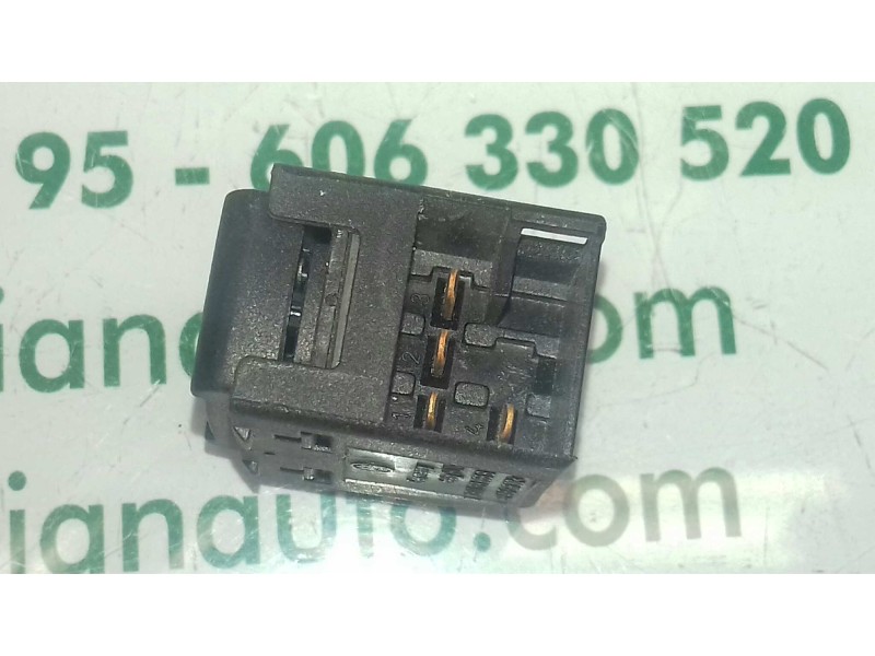 Recambio de mando elevalunas delantero derecho para volkswagen golf iv variant (1j5) highline referencia OEM IAM 3B0959855B  