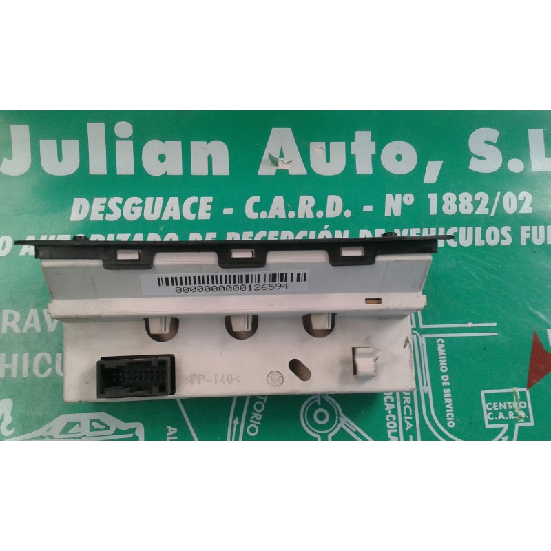 Recambio de pantalla multifuncion para peugeot 206 berlina x-line referencia OEM IAM 9647409777 NS1578478-9 21669457-4